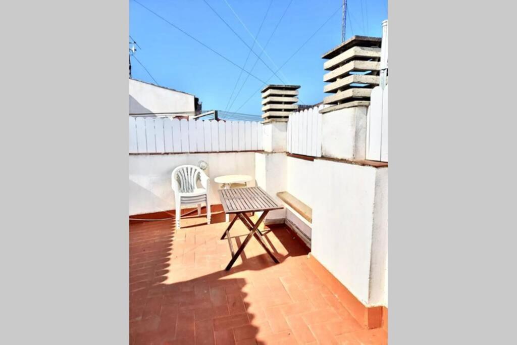 Centrico Atico En Torredembarra Con Parking. Apartment Exterior photo